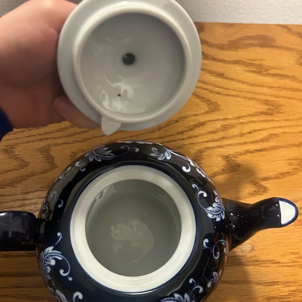 Pier 1 Navy and White Floral China Mandarin Teapot